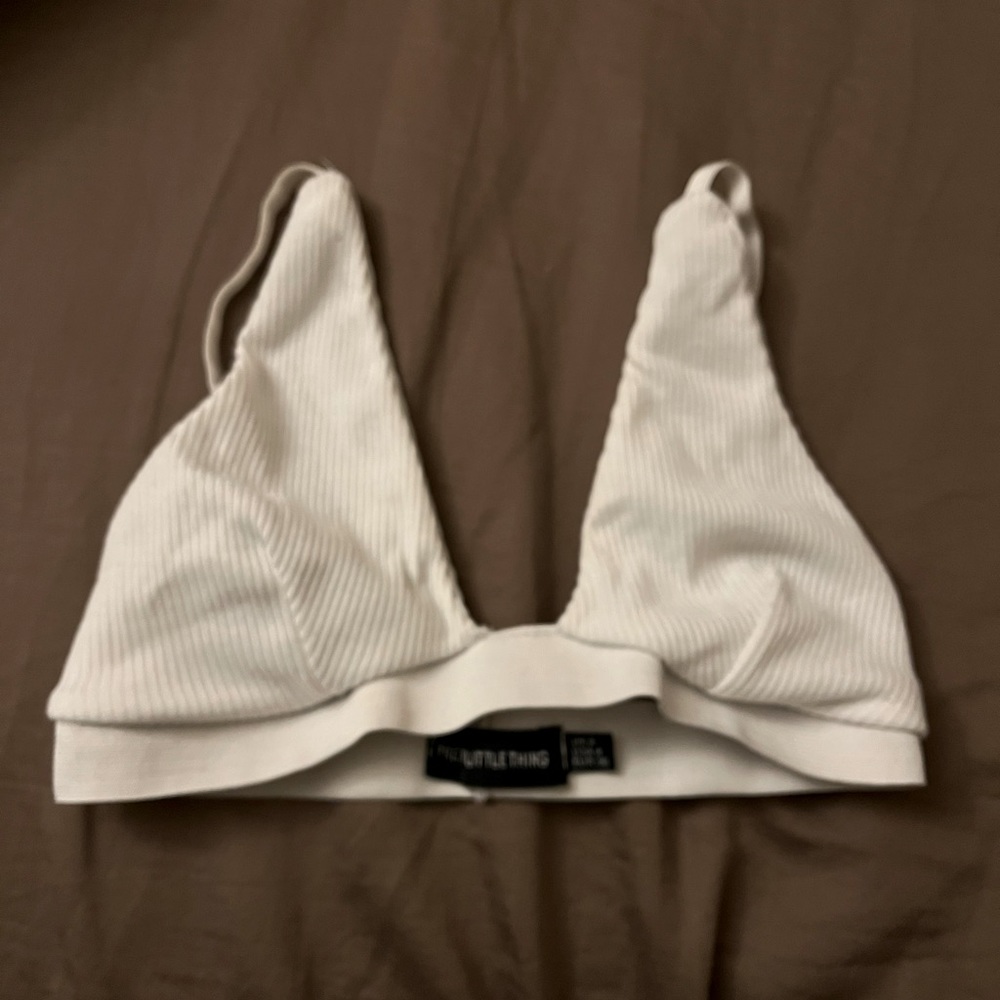 Pretty little thing bra